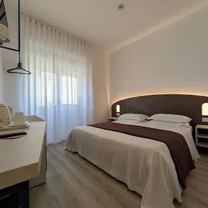 Hotell Piccolo, Verona